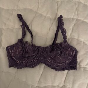 Elegant Lace Bra - Purple